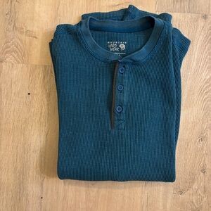 Mountain Hardwear Men's Teal Long Sleeve Henley